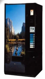 Vendo 621 Compact 8 Selection Drink Vending Machine - Image 2
